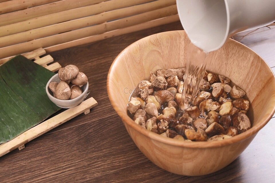 Cách làm ruốc nấm từ nấm khô