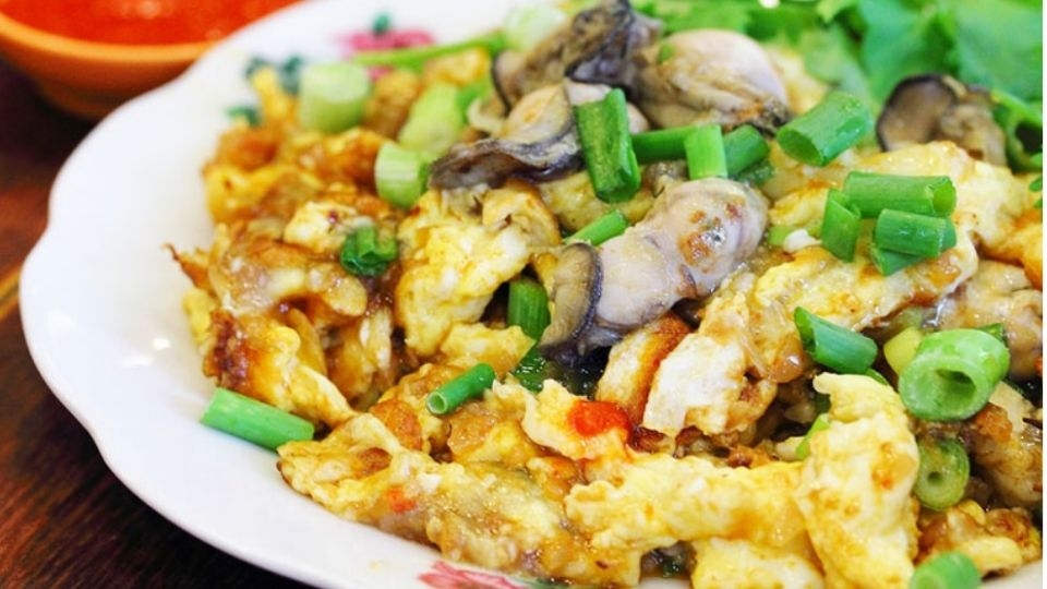 Thưởng thức món ăn sau khi còn nóng