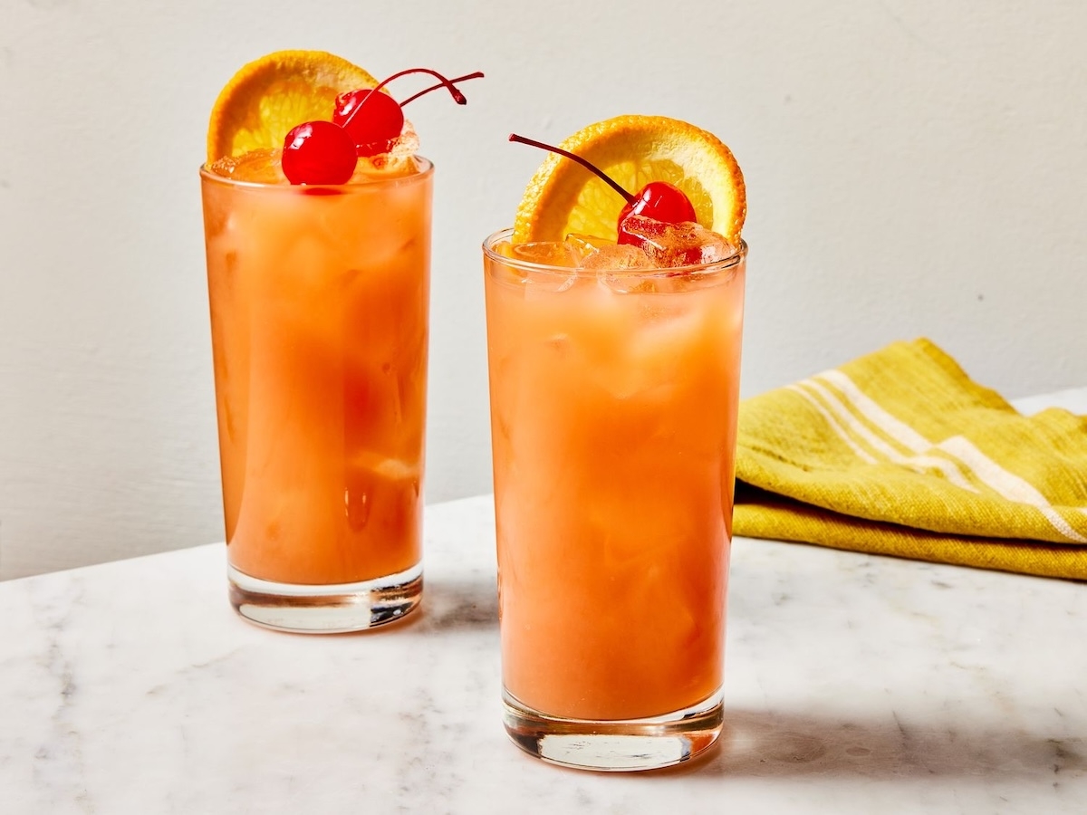 Sex On The Beach cocktail - hình 1