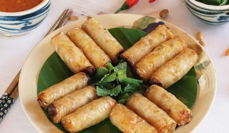 Chả giò cá trích