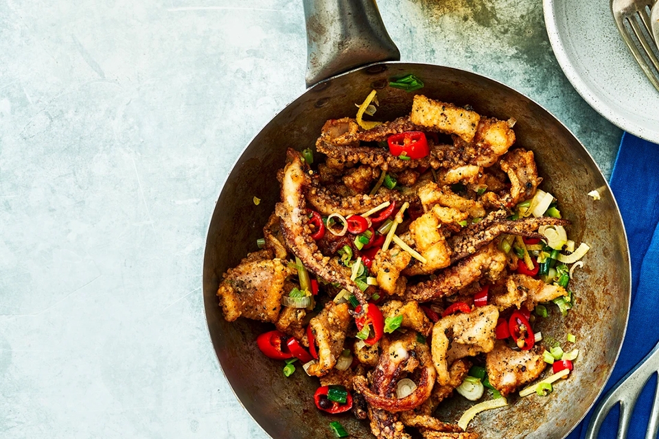 Mực chiên muối tiêu