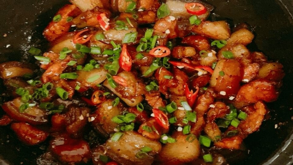 Thành phẩm món thịt ba rọi kho tiêu