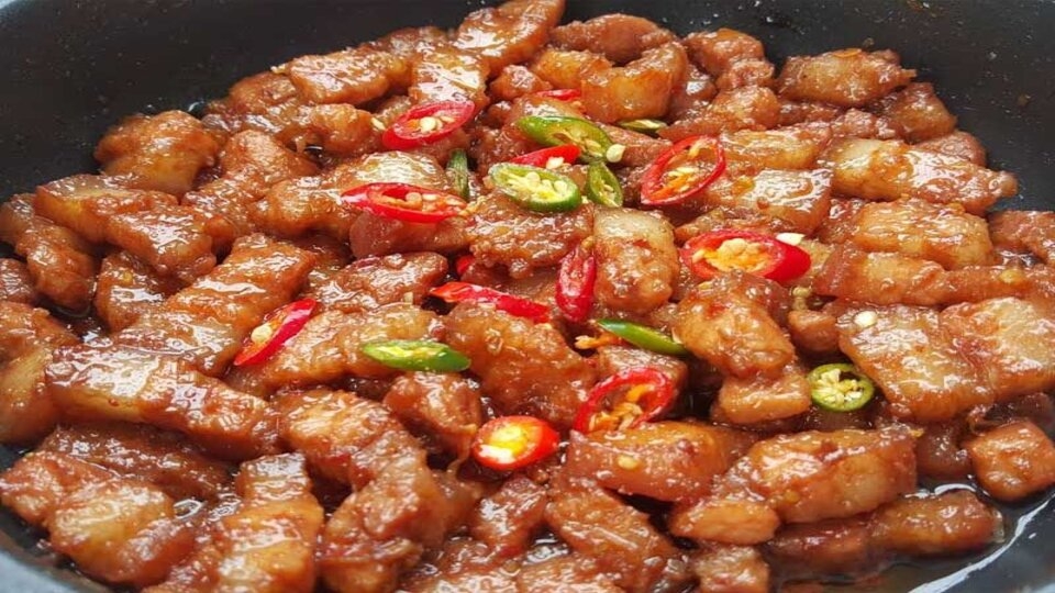 Cách bảo quản thịt ba rọi kho tiêu