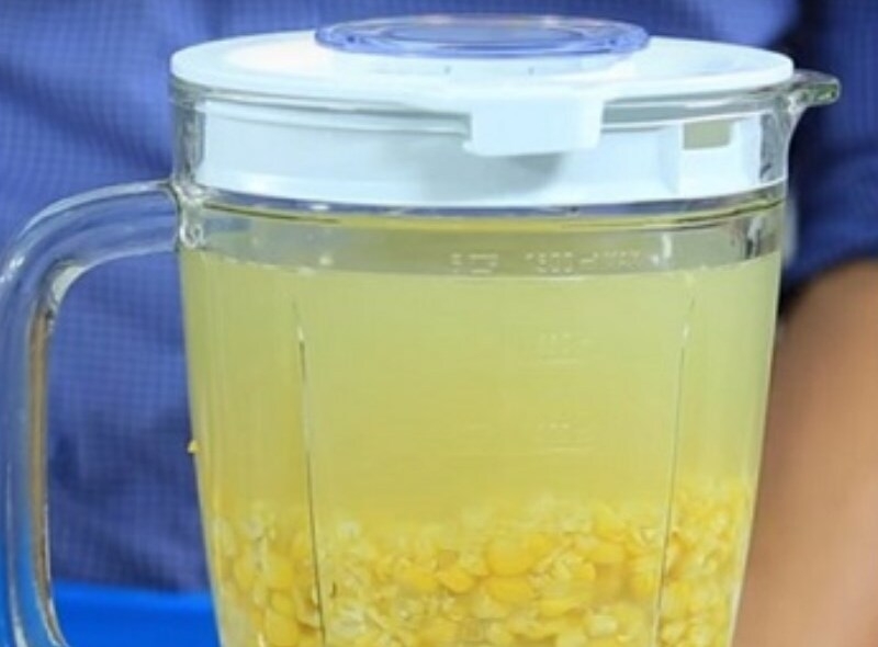 Xay hạt sen và bắp