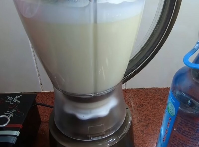 Xay nhuyễn hạt sen