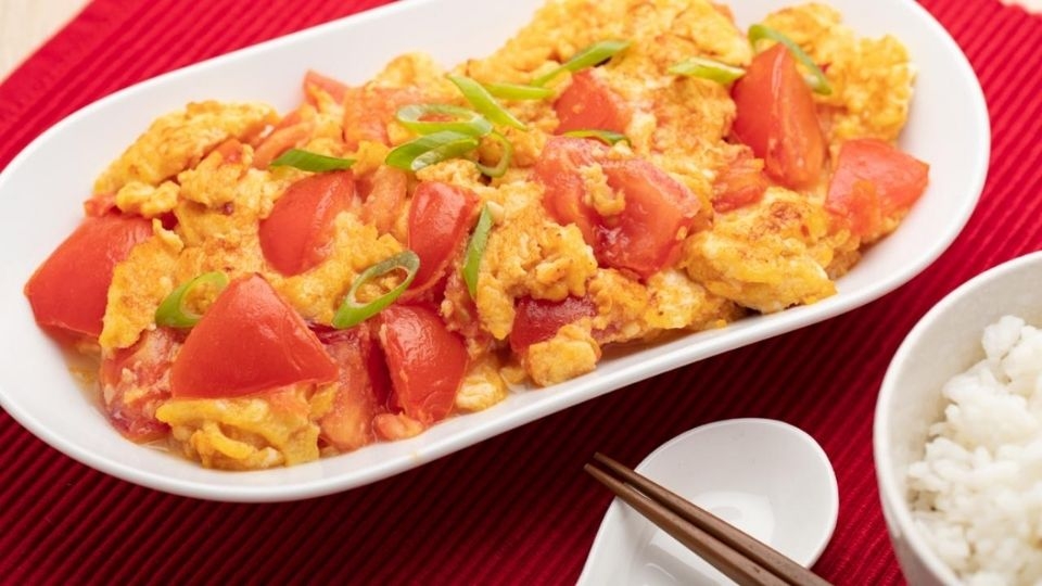 Trứng chiên cà chua thơm ngon