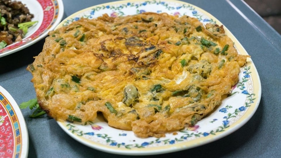 Hàu mềm ngọt, trứng béo hấp dẫn