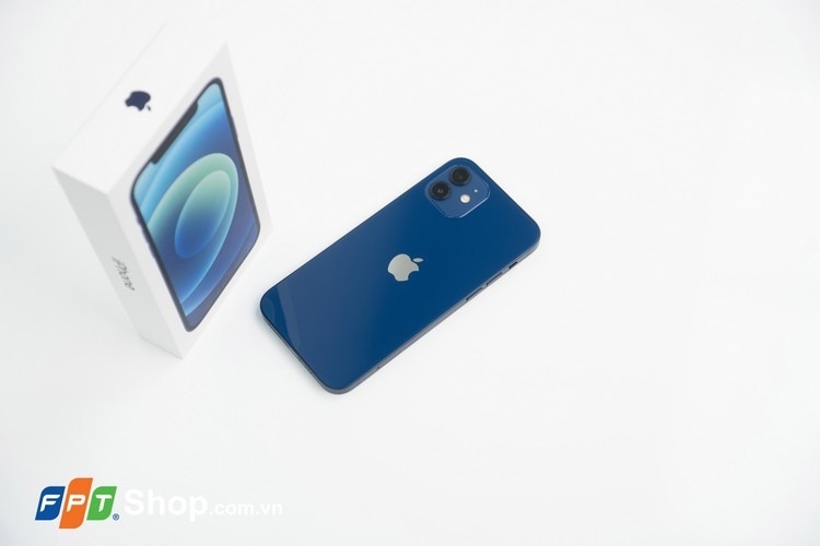 So sánh iPhone 15 và iPhone 12 (ảnh 2)