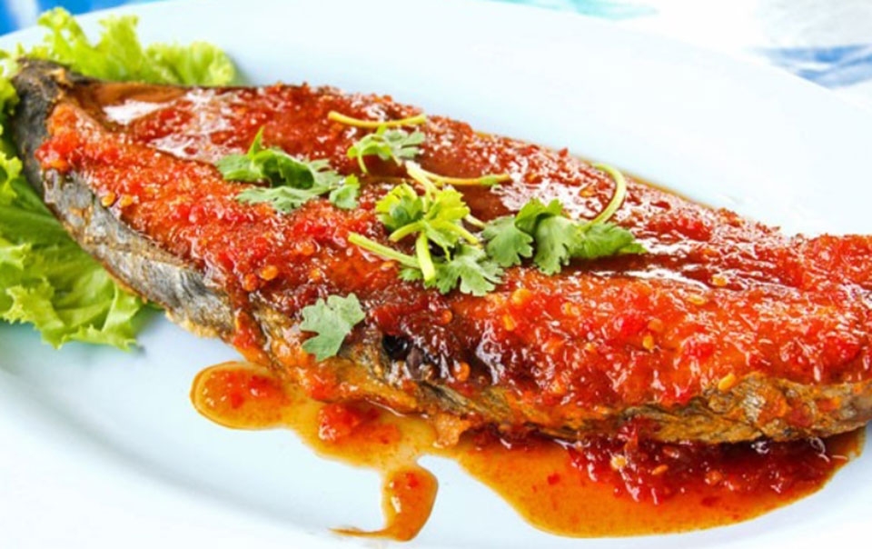 Cá thu sốt tỏi ớt