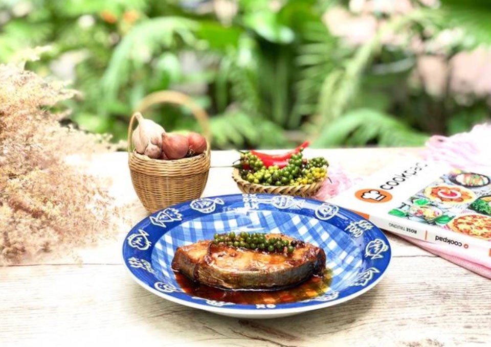 Cá thu kho tiêu xanh