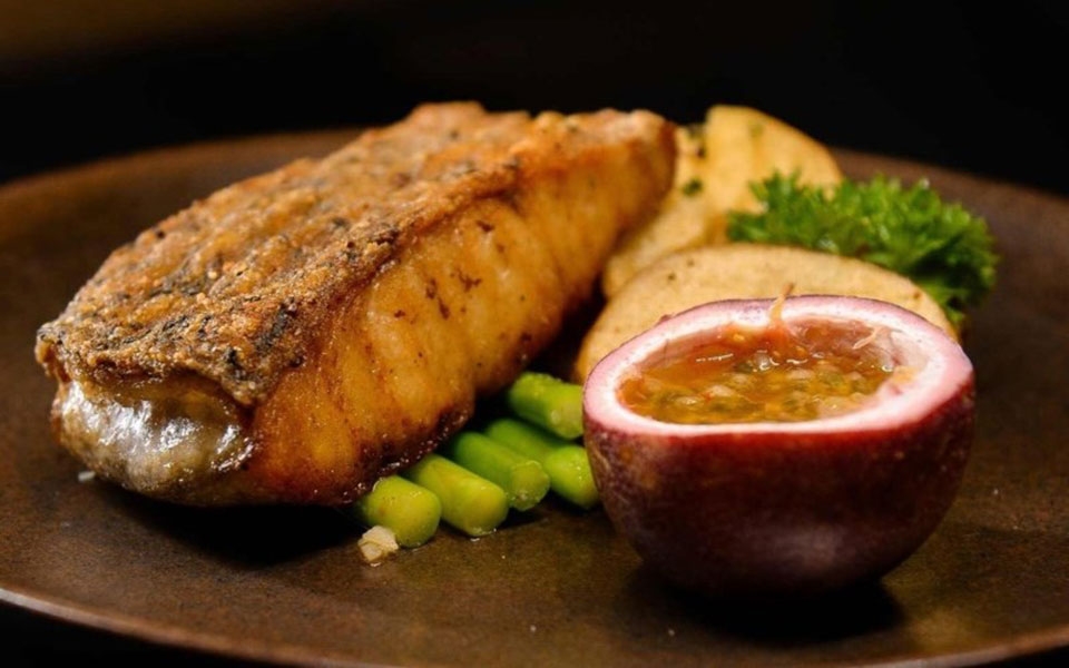 Cá thu sốt chanh leo