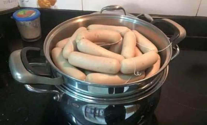 Cách làm xúc xích hình 4