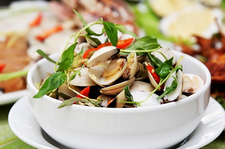 Cách nấu nghêu hấp sả đơn giản, dễ làm tại nhà, cực thơm ngon chỉ trong vài phút 3