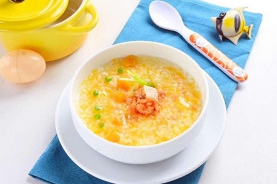 Món cháo cá hồi dinh dưỡng