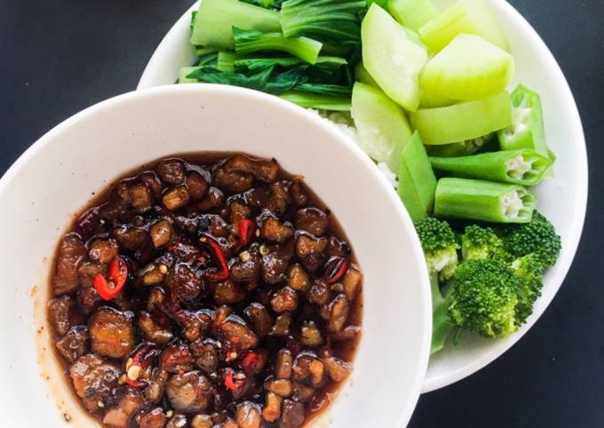 Kho quẹt tóp mỡ