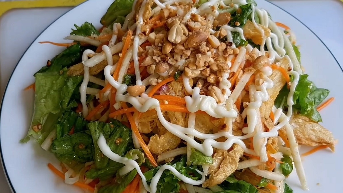 Gỏi củ sắn chay