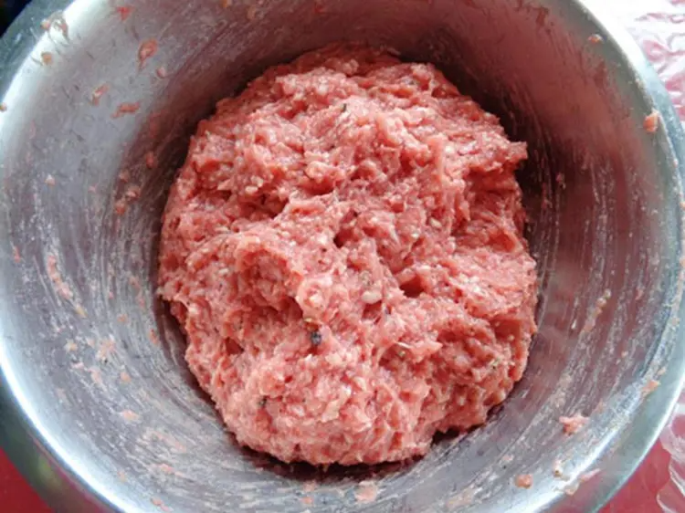 Ướp trộn thịt