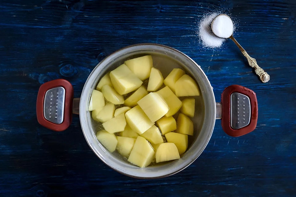 Cách làm khoai tây nghiền - Ảnh 03