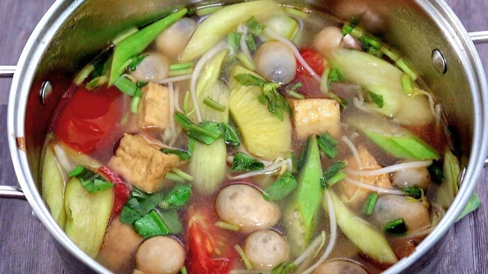 Canh chua cho thực đơn món chay