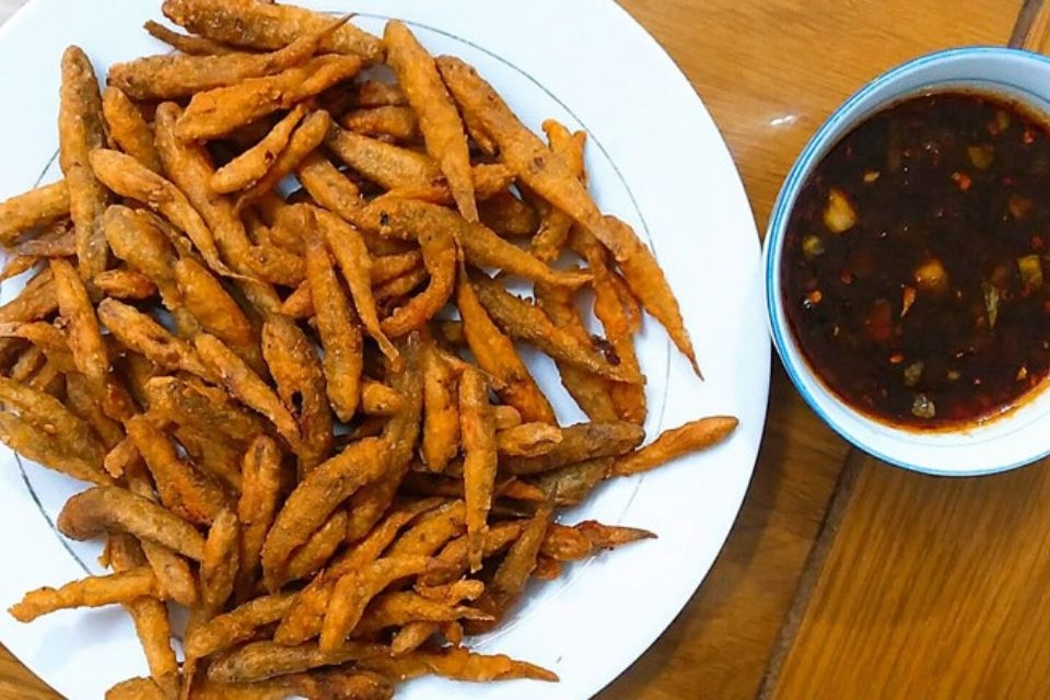 Cá bống chiên giòn