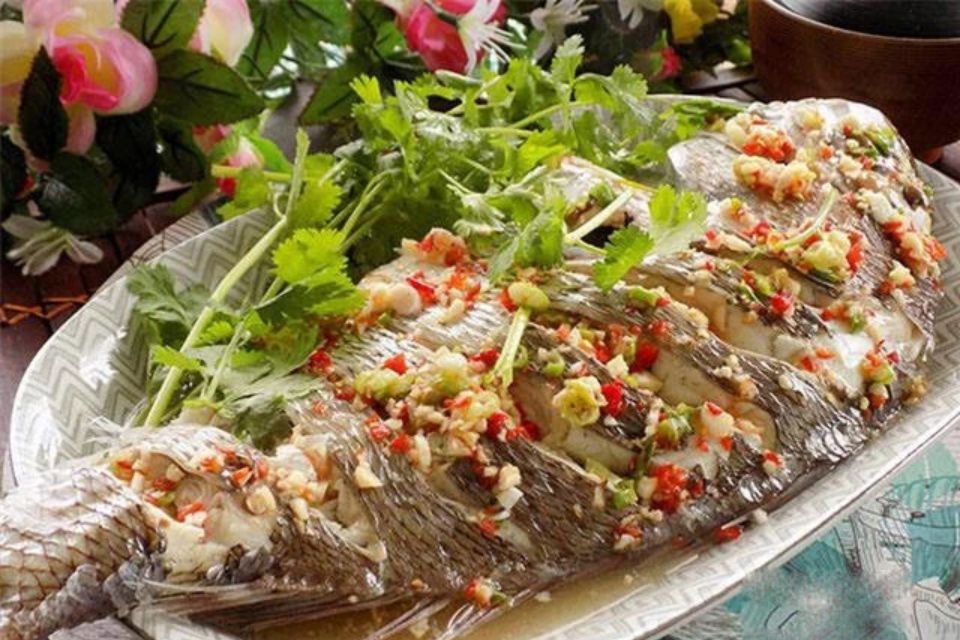 Cá hấp bia