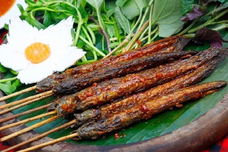 Cá kèo nướng sa tế