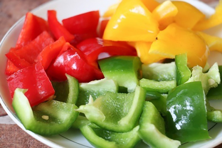 Chiêu đãi cả nhà với món thịt xào chua ngọt (Hình 5)