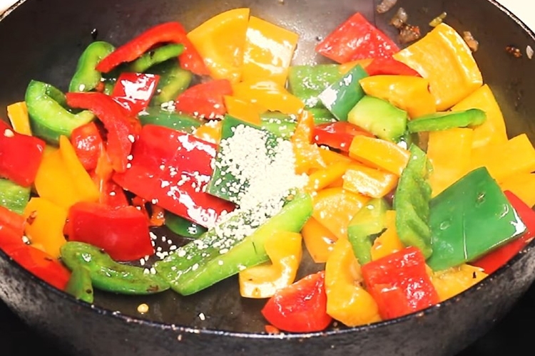 Chiêu đãi cả nhà với món thịt xào chua ngọt (Hình 8)