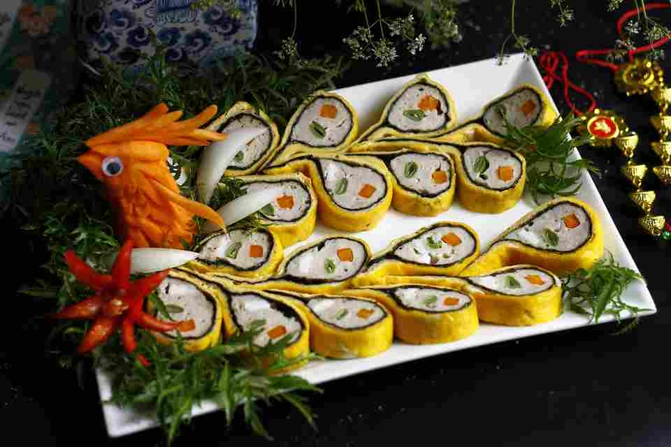 Cách trang trí chả phượng đẹp mắt