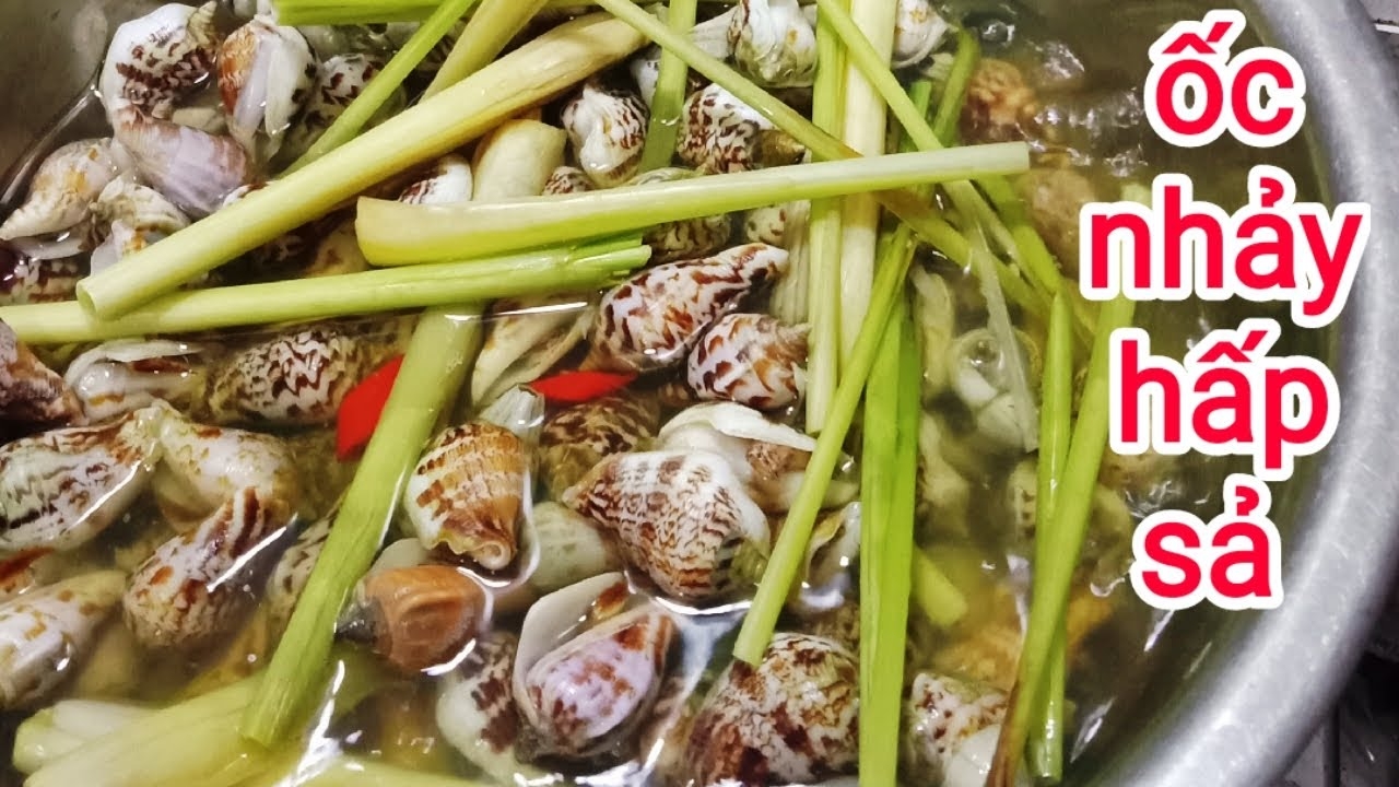 Món ốc nhảy hấp sả dân dã nhưng không kém phần hấp dẫn