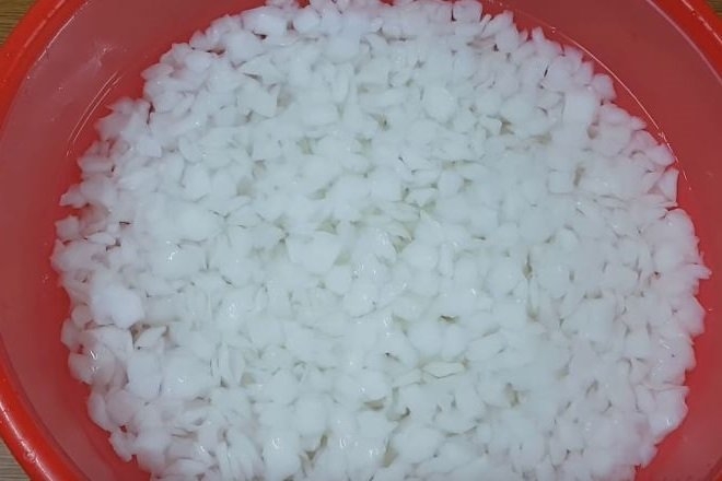 Ngâm thạch dừa thô từ 1-2 tiếng