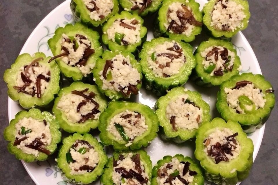 Canh khổ qua nhồi đậu hũ non