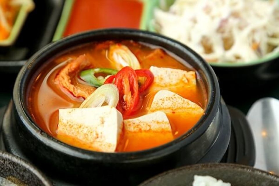 Canh đậu hũ non Hàn Quốc