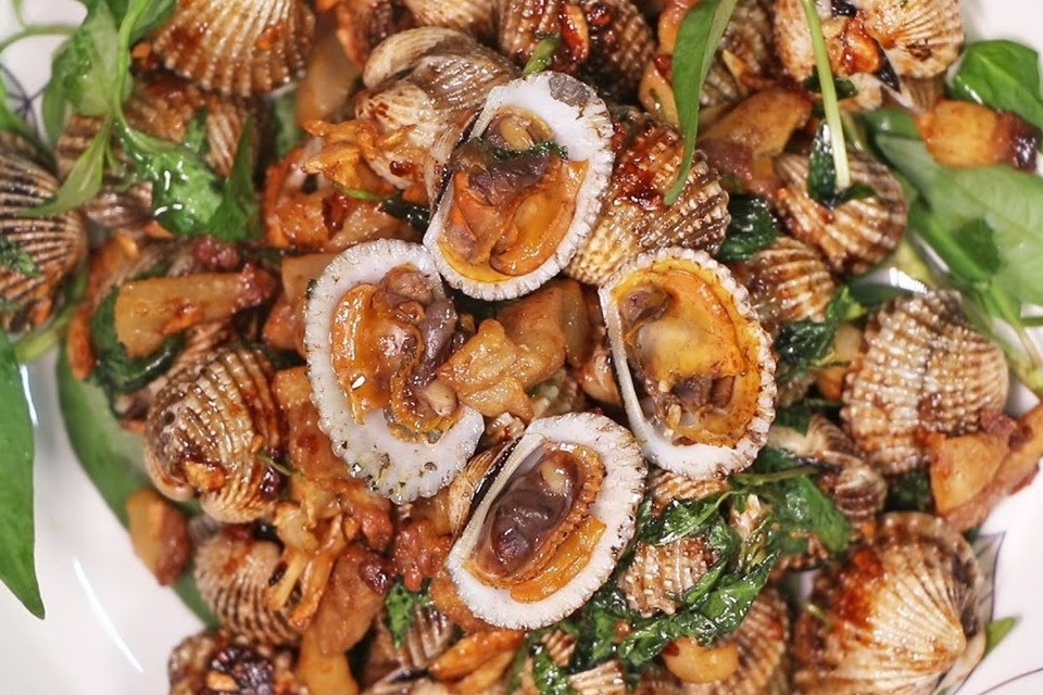 cách làm sò huyết cháy tỏi 6