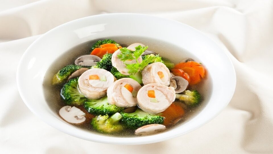 canh gà nấm mỡ