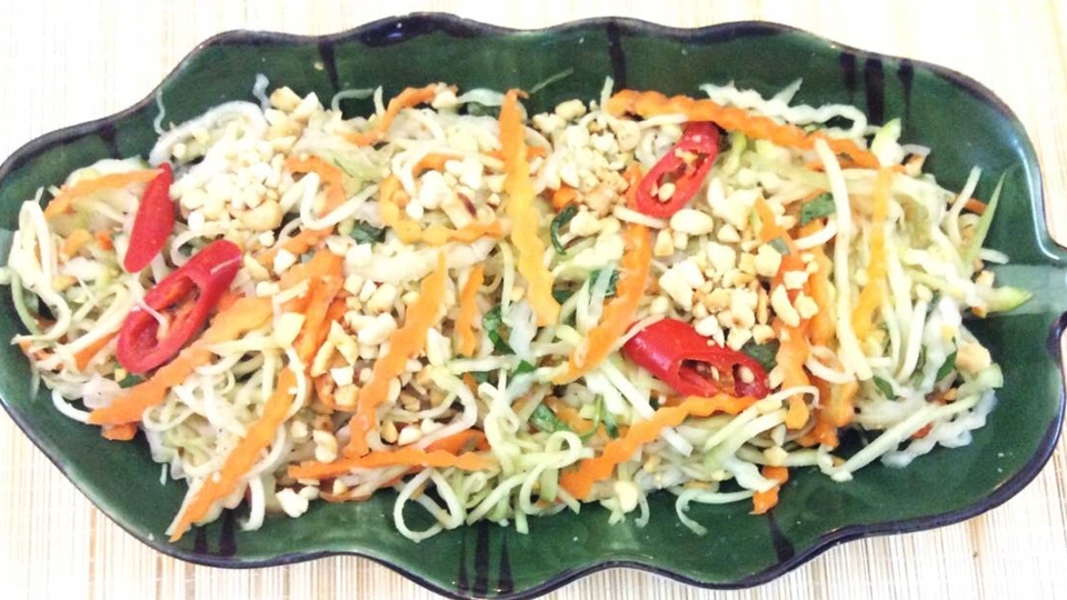 Nộm su hào xoài xanh