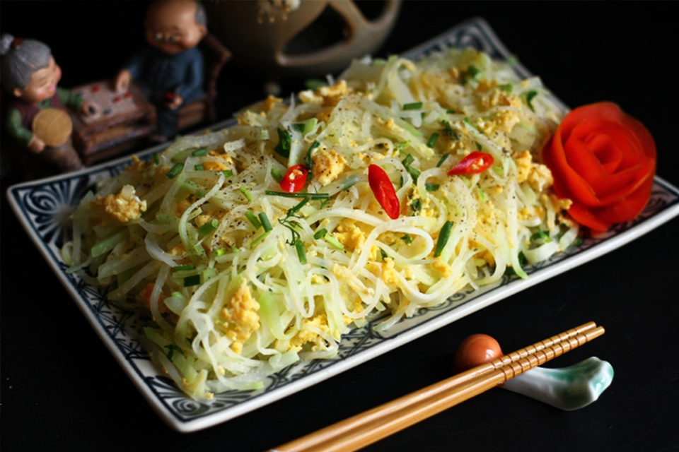 Su hào xào trứng