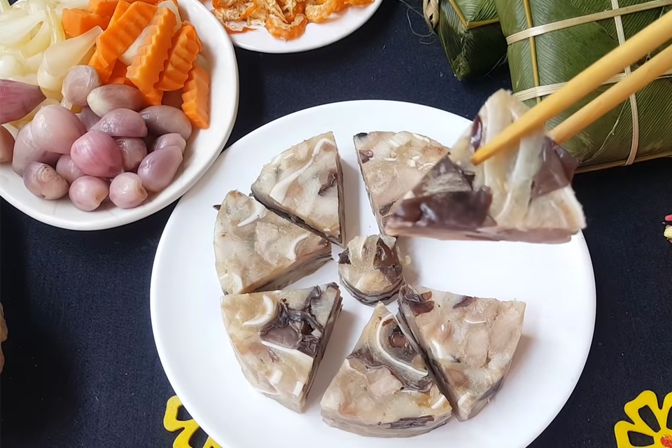 Miềng giò mỡ thơm ngon sau khi làm xong