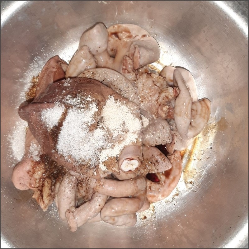 Nấu lòng heo khìa nước dừa thơm béo, đậm vị và siêu ngon tại nhà 5