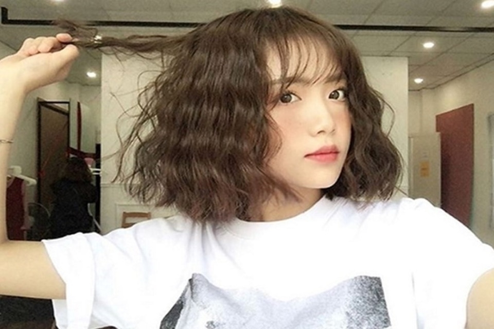 Uốn sóng lơi lọn nhỏ