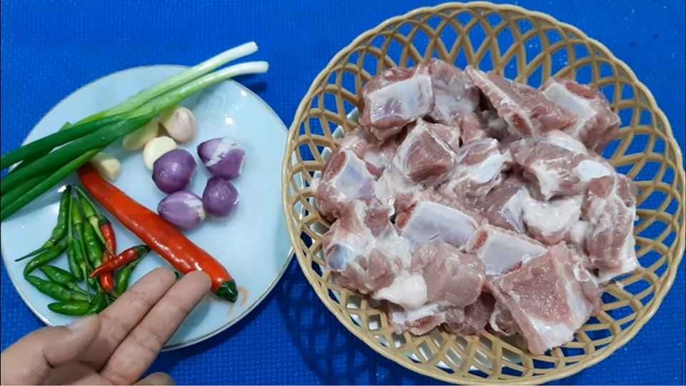 cách nấu sườn kho ngon (ảnh 2)
