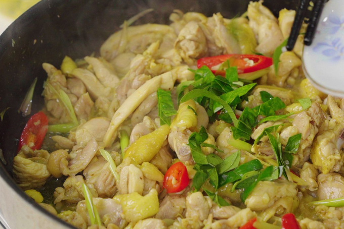 gà xào xả ớt-ảnh 4