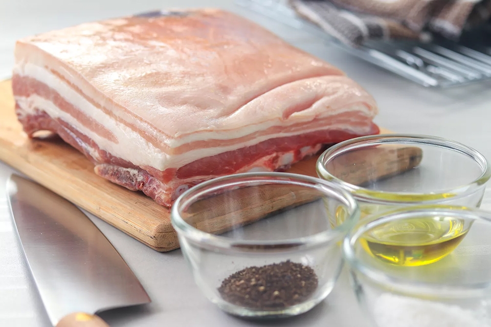 Cách làm thịt quay giòn bì - Ảnh 03