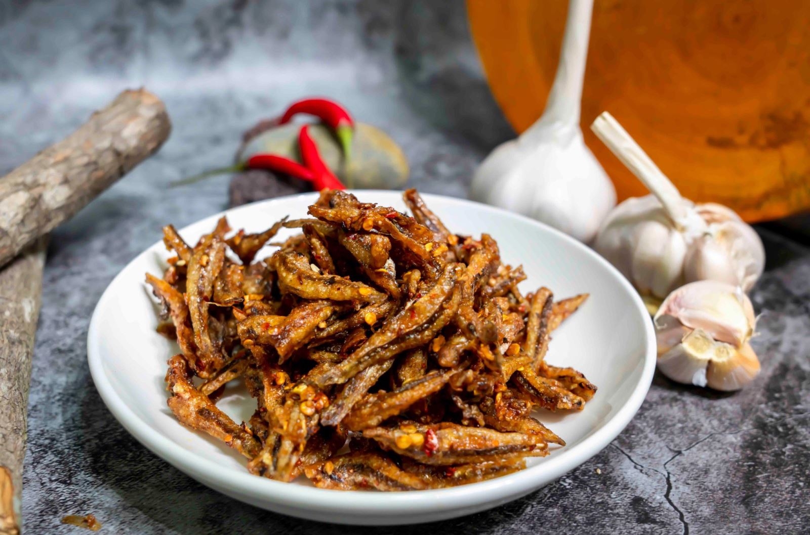 cá cơm chua ngọt 1