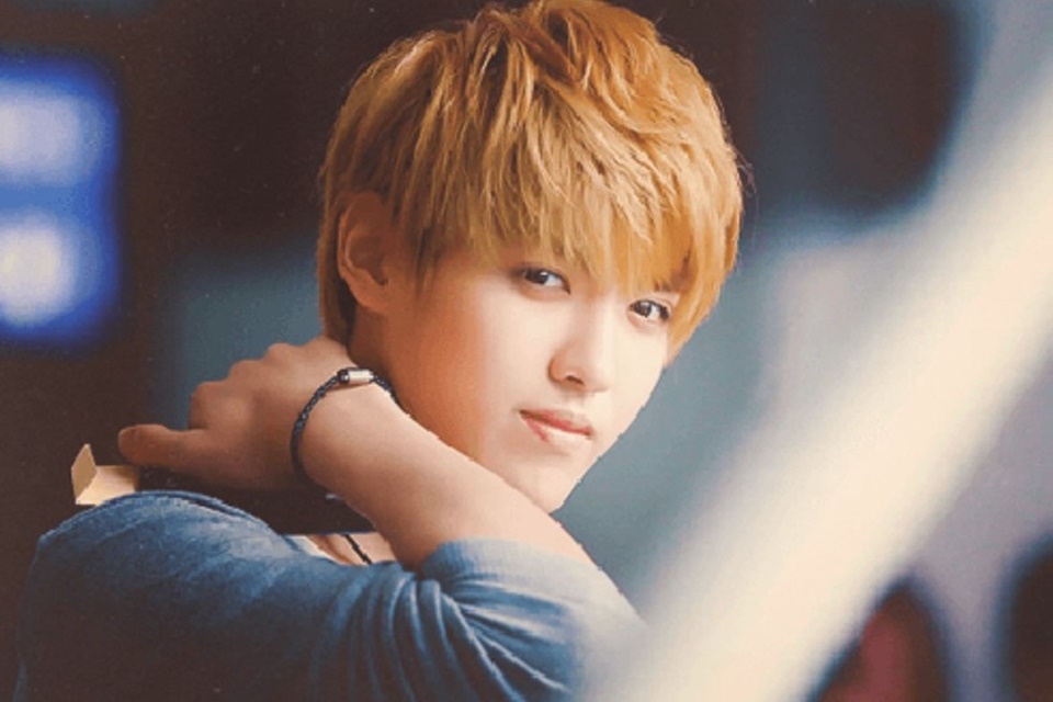 Màu nâu khói trầm khi nhuộm phai ra màu gì?