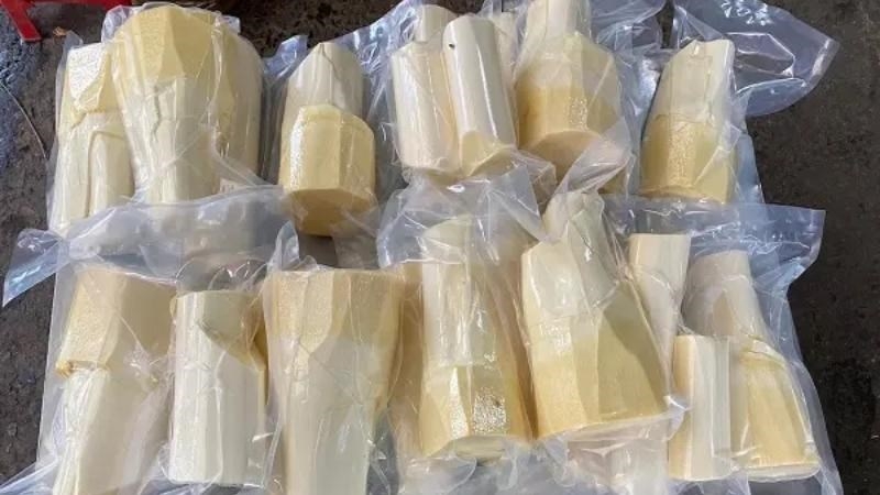 Bảo quản củ hủ dừa tươi trong túi zip giúp dùng được lâu hơn