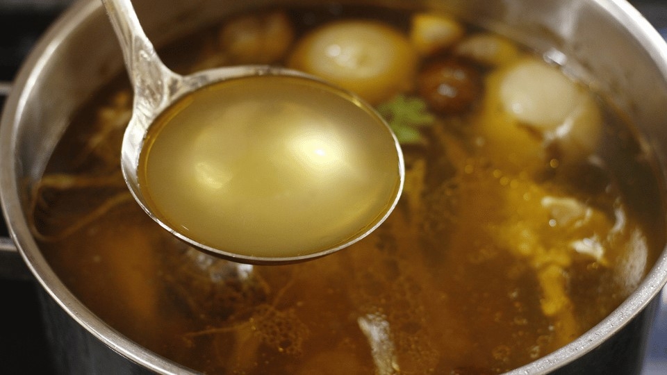 Nước dùng gà