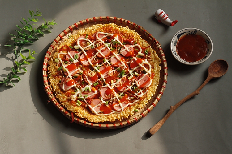 Pizza mì tôm