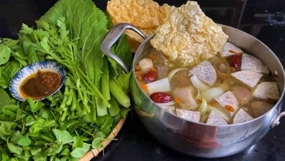 Các loại rau ăn kèm với lẩu 