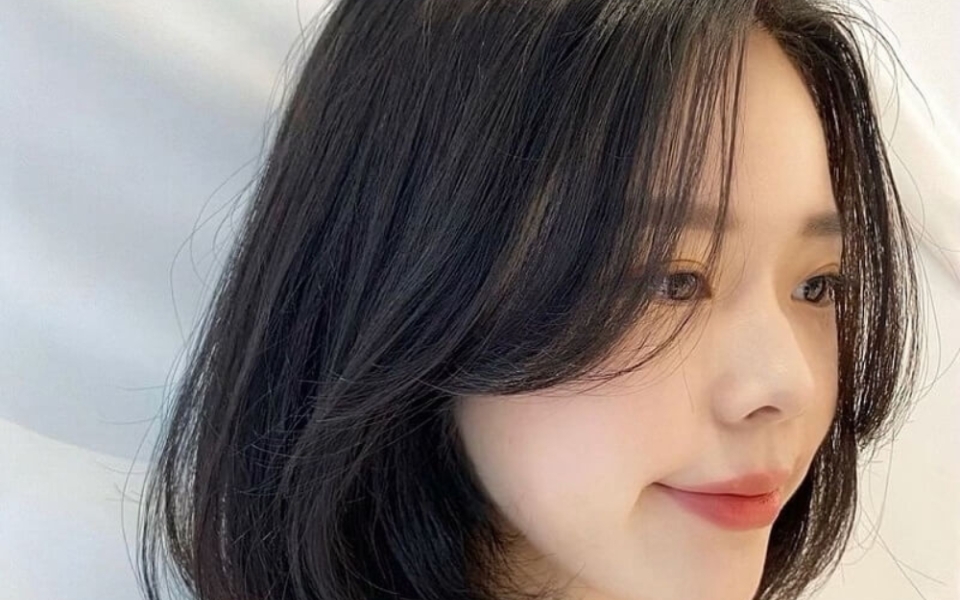 Tóc mái bay là gì?